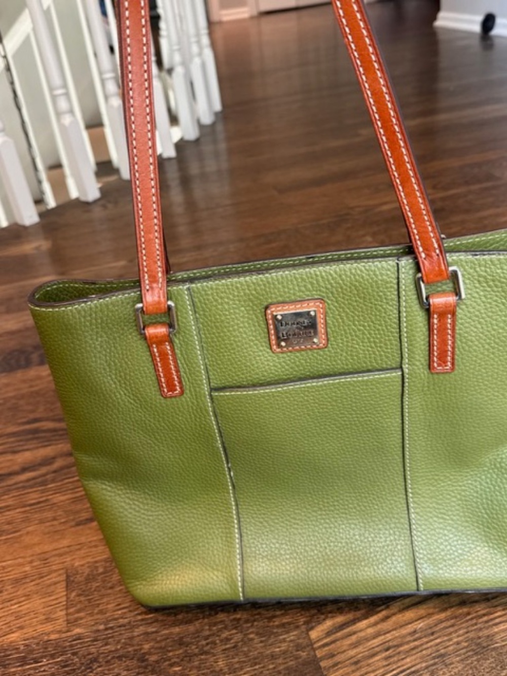 Dooney and Burke Lexington Green Leather shoulder  tote